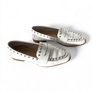L’Intervalle studded white leather loafers Sz40
